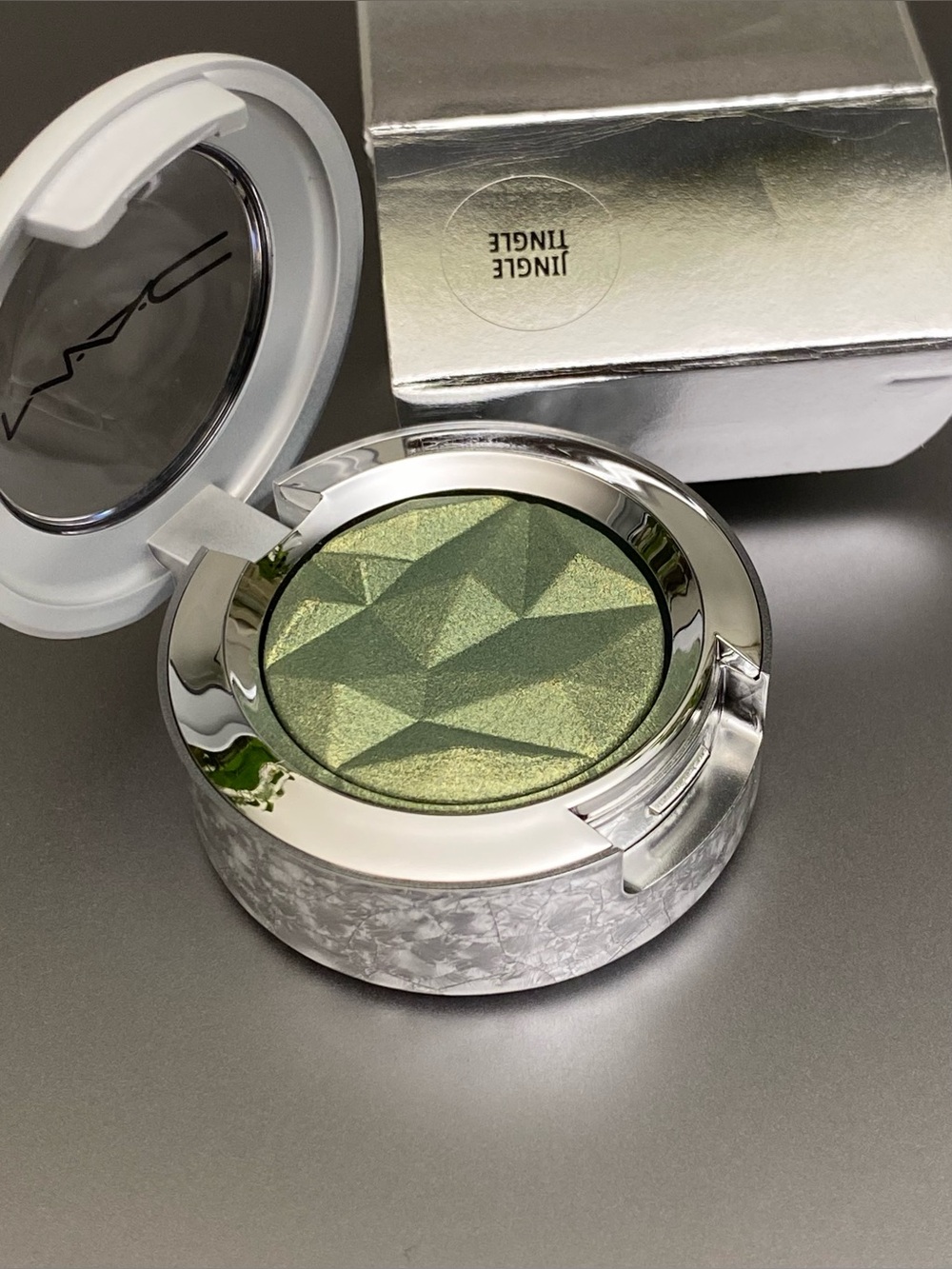 MAC “Jingle Tingle” Sparkler Eye Shadow